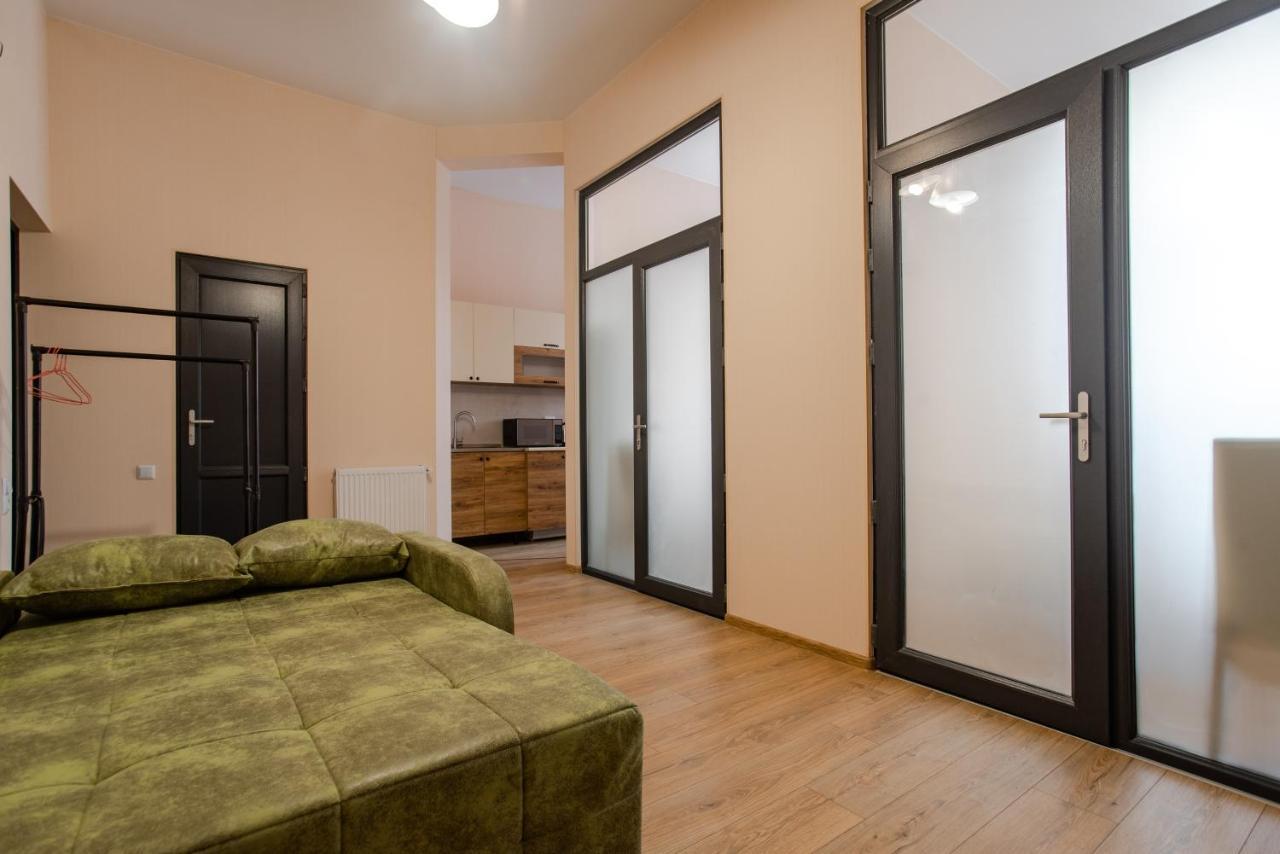 Mardzhanov Apartments, Block 120 Tbilisi Buitenkant foto